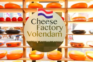 Сырная фабрика в Волендаме Нидерланды